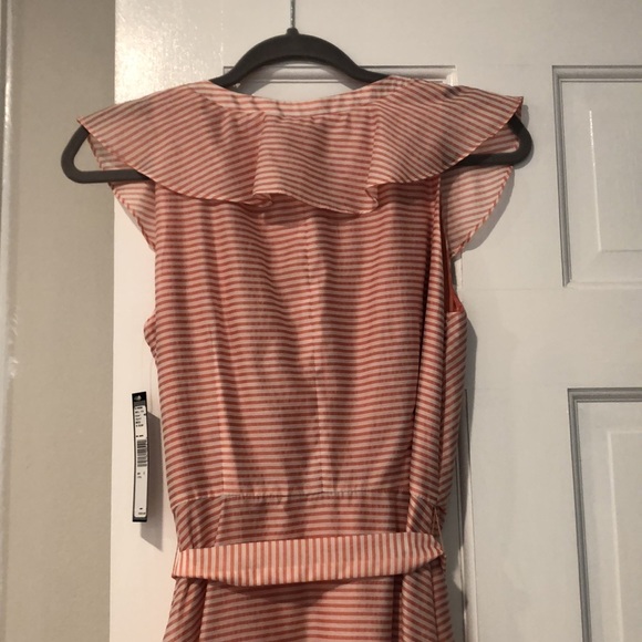 Pink and white striped dress - Picture 5 of 7